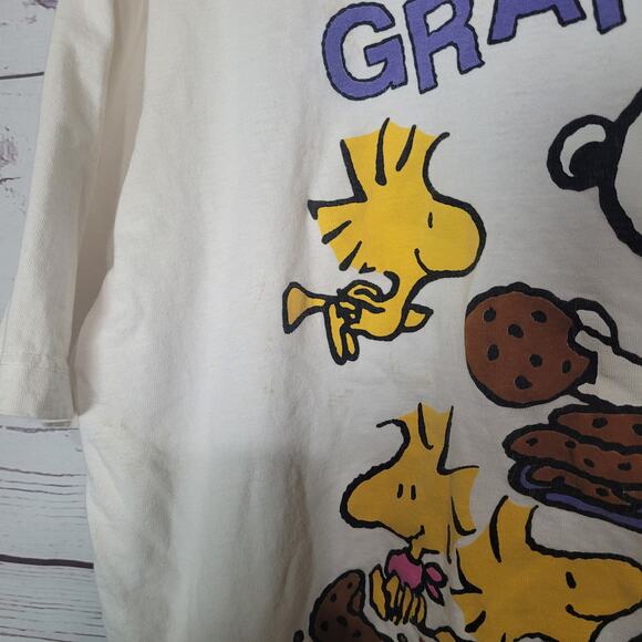 Vintage Peanuts White Sweetest Grandma Graphic Short Sleeve Top Womans Size 2XL - Picture 4 of 9